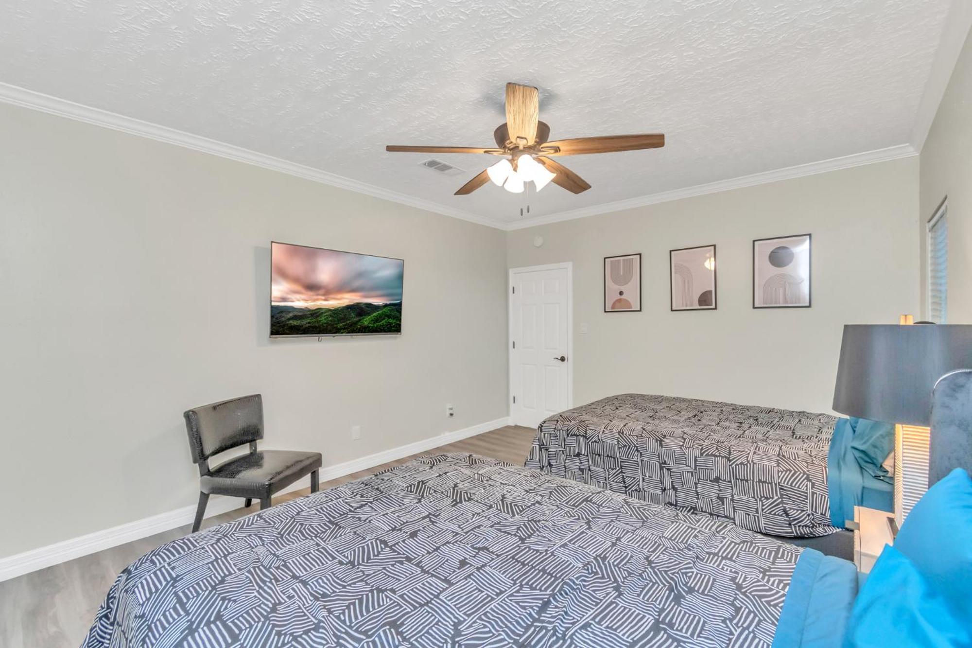 Villa 1976 Accessiblegem Jacuzzi Sleep13 Chinatown 20Mins Dt à Houston Extérieur photo